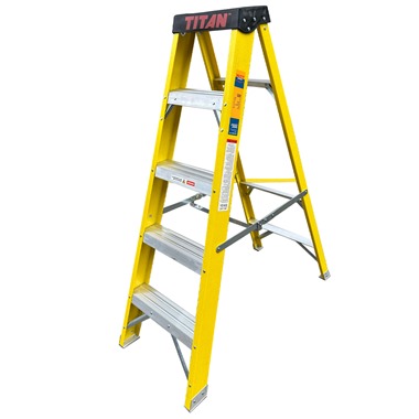 Titan Fibreglass Swingback Step Ladder