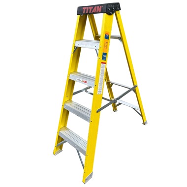 Titan Fibreglass Swingback Step Ladder