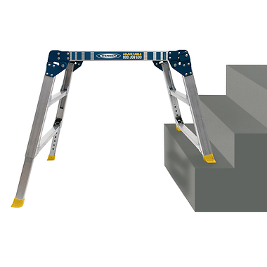 Werner Adjustable Odd Job 600 Work Platform