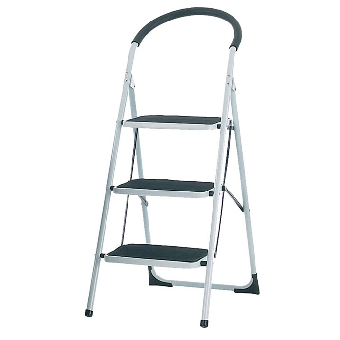 Folding Steps with Soft-Grip Handle