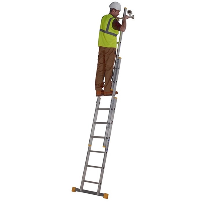 Werner 723 Trade Triple Extension Ladders
