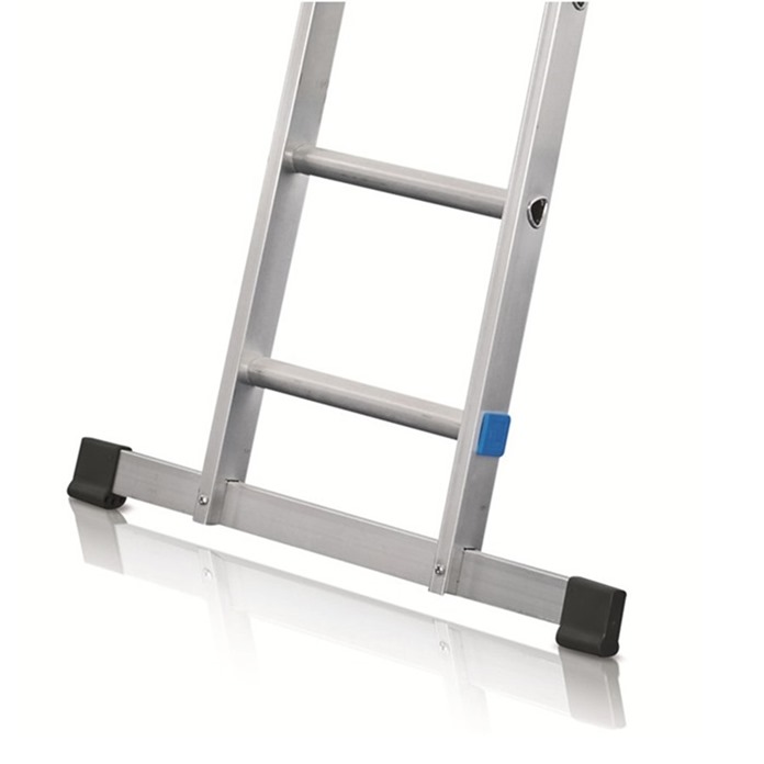 Zarges Premium Triple Extension Ladder