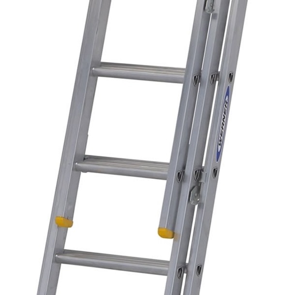 Werner 723 Trade Triple Extension Ladders