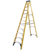 Werner 716 Fibreglass Swingback Step Ladder