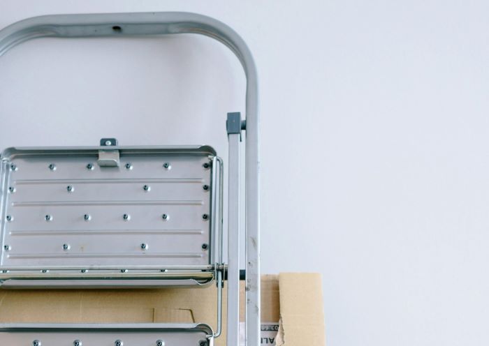 what is the british standard for ladders