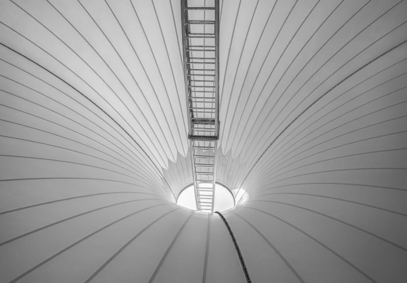 what do ladders mean in dreams