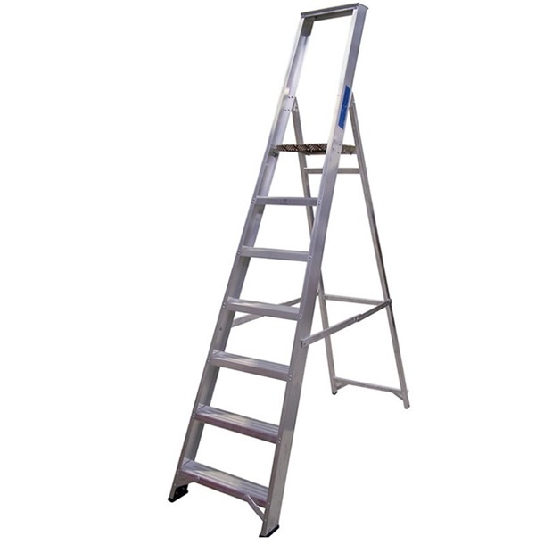 Platform step ladder with 7 treads