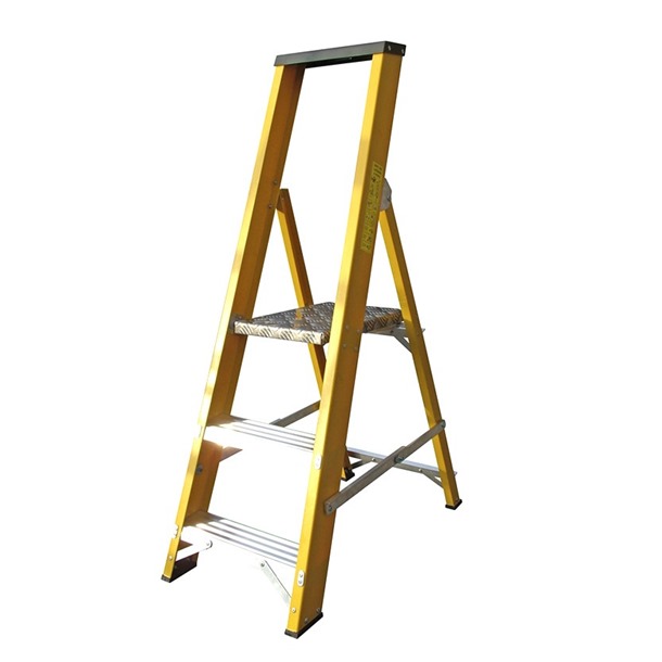 Self-supporting step ladder