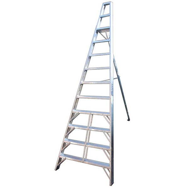 Fruit picking tripod ladder