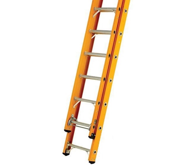 Non-conductive extension ladder